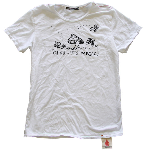 It's Magic (Shrooms) Tee